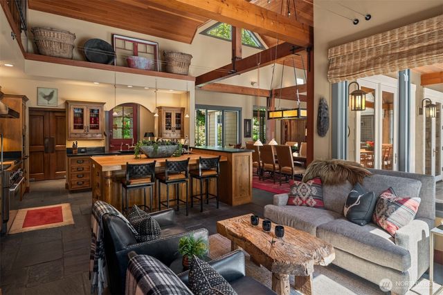 20530 SE 19th Street, Sammamish, WA 98075