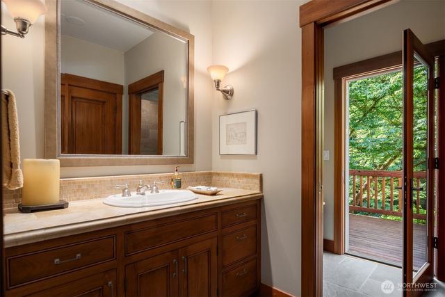 20530 SE 19th Street, Sammamish, WA 98075