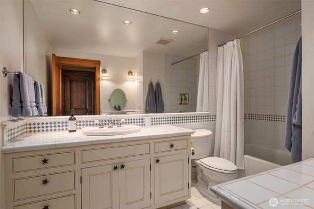 20530 SE 19th Street, Sammamish, WA 98075