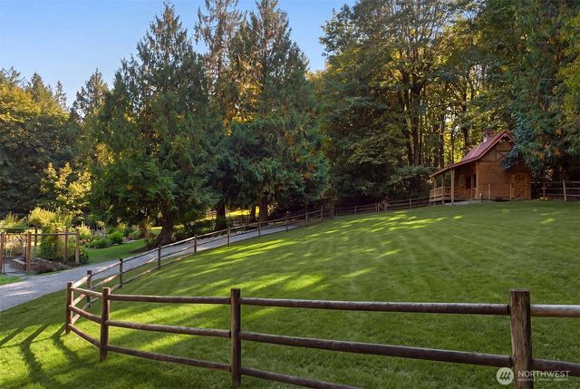 20530 SE 19th Street, Sammamish, WA 98075