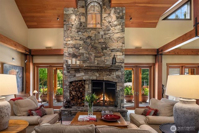 20530 SE 19th Street, Sammamish, WA 98075