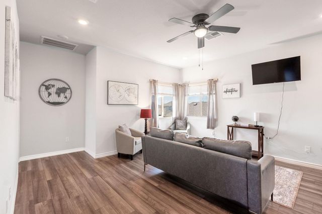 840 Mineral Wells Lane, College Station, TX 77845