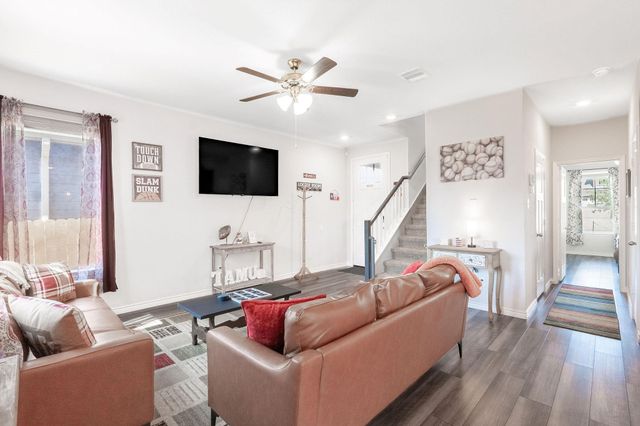 840 Mineral Wells Lane, College Station, TX 77845