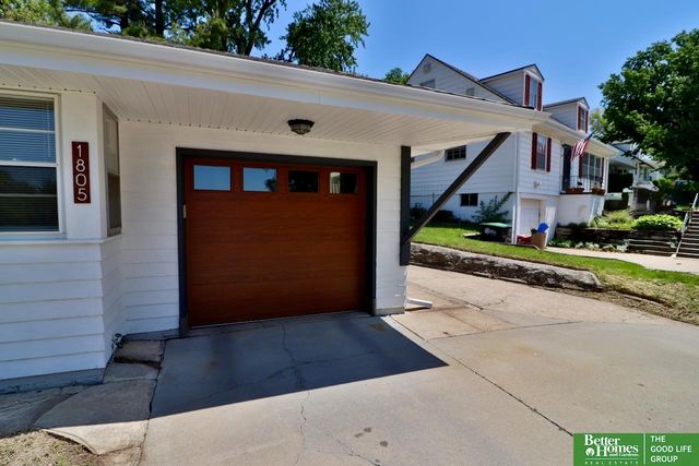 1805 N 78 Street, Omaha, NE 68114