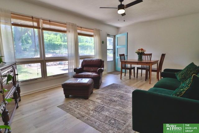 1805 N 78 Street, Omaha, NE 68114