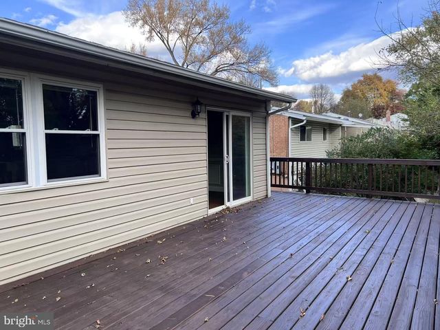 4106 SOUTHEND RD, Rockville, MD 20853