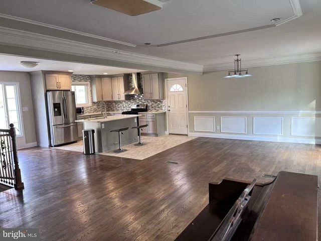 4106 SOUTHEND RD, Rockville, MD 20853