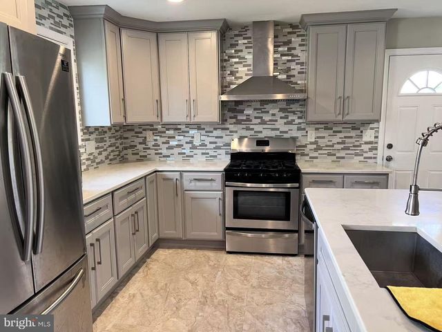 4106 SOUTHEND RD, Rockville, MD 20853