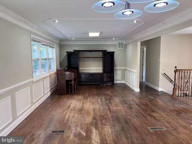 4106 SOUTHEND RD, Rockville, MD 20853