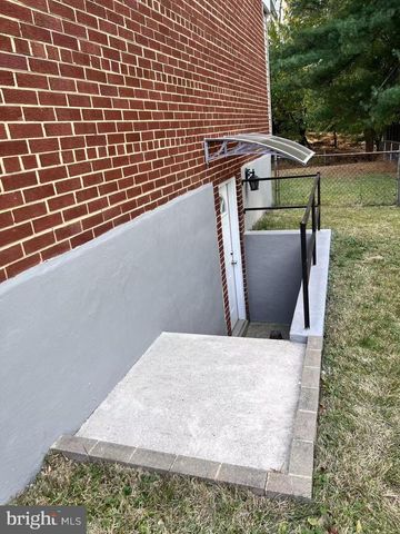 4106 SOUTHEND RD, Rockville, MD 20853