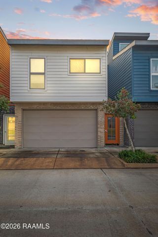209 Highland Park Lane, Lafayette, LA 70508