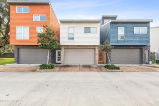 209 Highland Park Lane, Lafayette, LA 70508