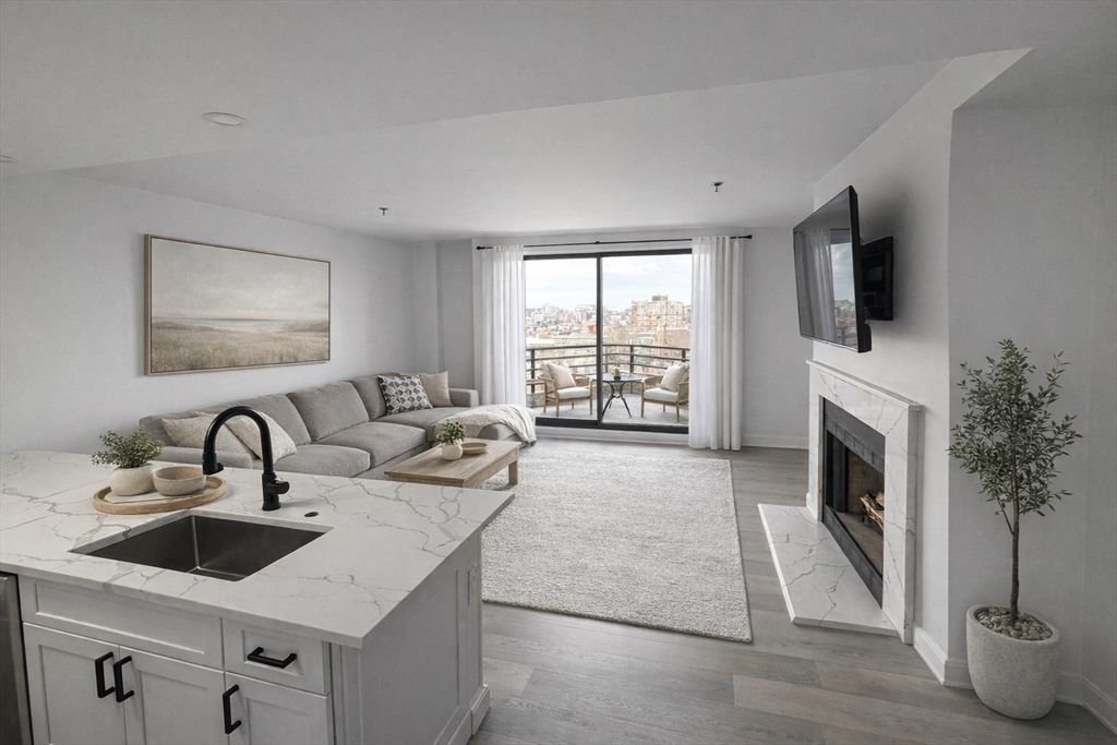 390 Commonwealth Ave 809, Boston, MA 02215