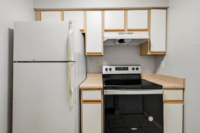9616 Long Point Road 33, Houston, TX 77055
