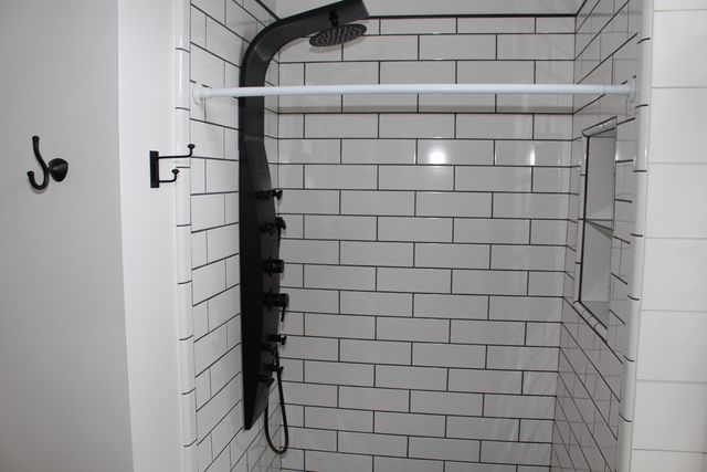 12361 Spencer Lane, Carleton, MI 48117