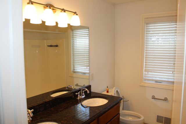 12361 Spencer Lane, Carleton, MI 48117