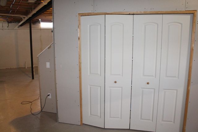 12361 Spencer Lane, Carleton, MI 48117