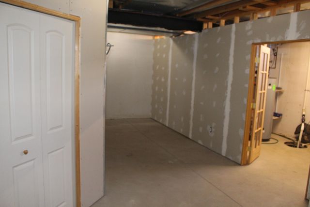 12361 Spencer Lane, Carleton, MI 48117