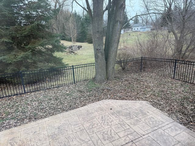 12361 Spencer Lane, Carleton, MI 48117