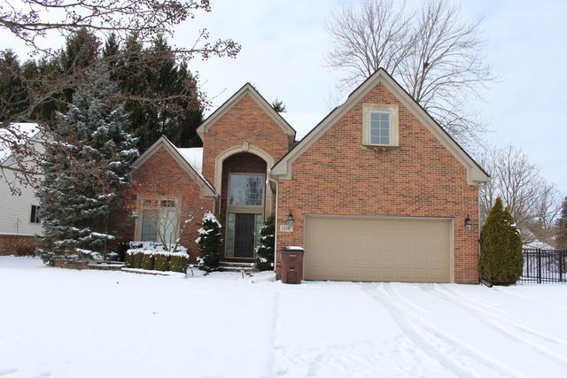 12361 Spencer Lane, Carleton, MI 48117