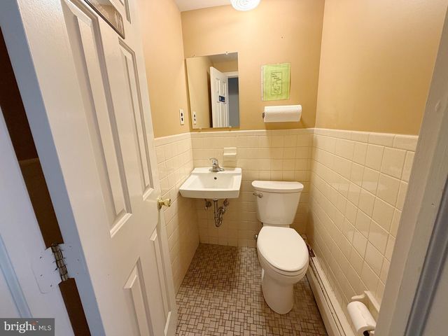 216 CEDAR AVE, Willow Grove, PA 19090