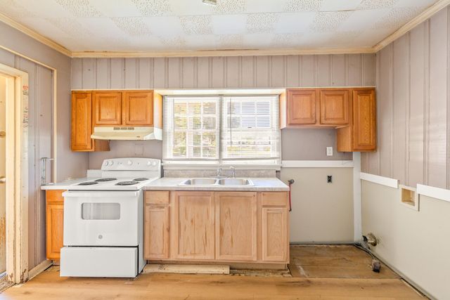 4325 Greenbriar Road, Chattanooga, TN 37412