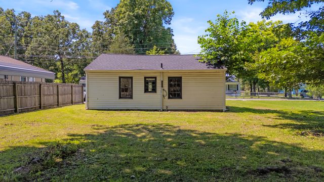 4325 Greenbriar Road, Chattanooga, TN 37412