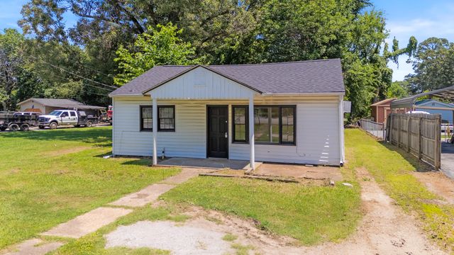 4325 Greenbriar Road, Chattanooga, TN 37412