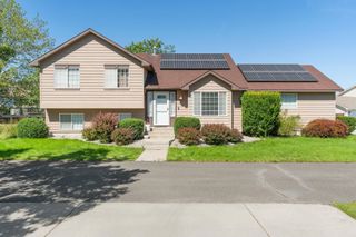 18023 E 9th St, Greenacres, WA 99016