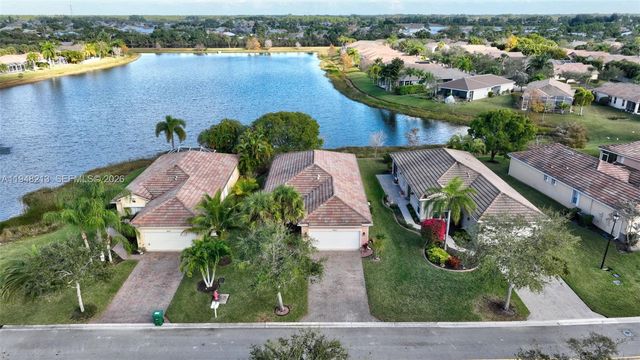 9922 SW Glenbrook Dr, Port St. Lucie, FL 34987
