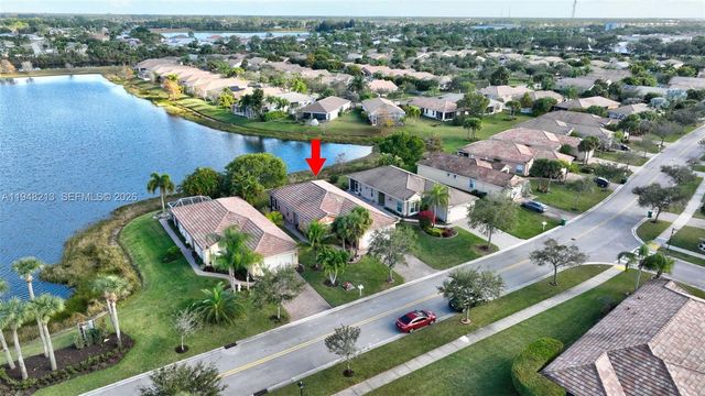 9922 SW Glenbrook Dr, Port St. Lucie, FL 34987