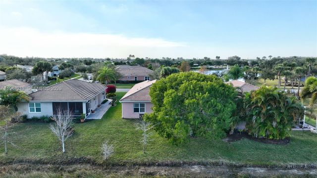 9922 SW Glenbrook Dr, Port St. Lucie, FL 34987