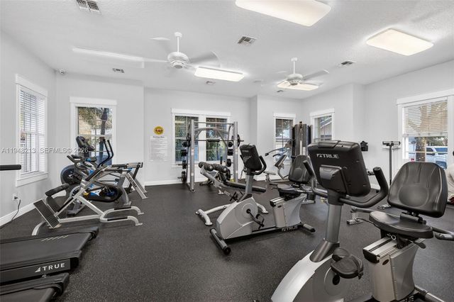 9922 SW Glenbrook Dr, Port St. Lucie, FL 34987