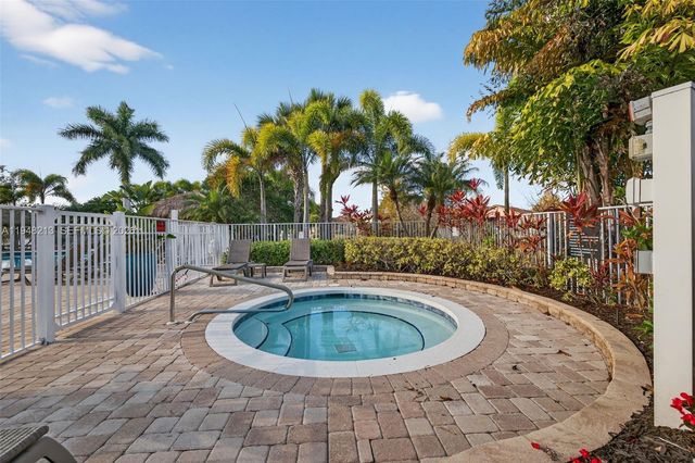 9922 SW Glenbrook Dr, Port St. Lucie, FL 34987