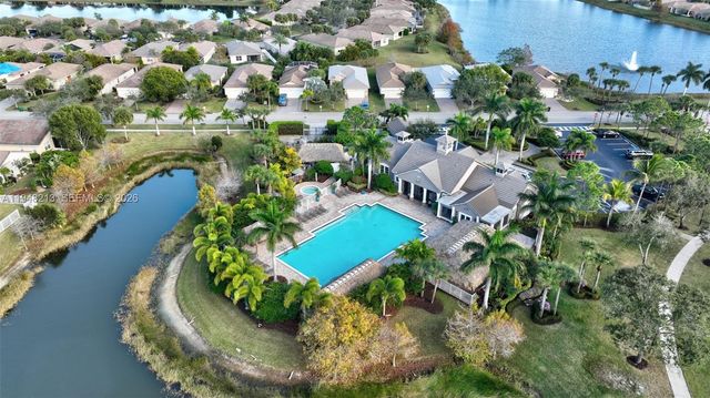 9922 SW Glenbrook Dr, Port St. Lucie, FL 34987