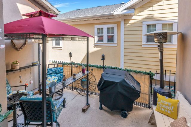 4618 W OYSTER SHELL RD, South Jordan, UT 84009