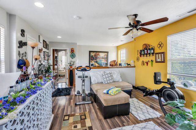4618 W OYSTER SHELL RD, South Jordan, UT 84009