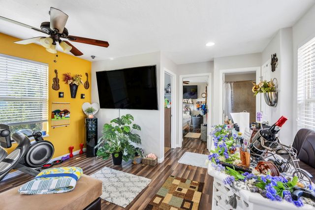 4618 W OYSTER SHELL RD, South Jordan, UT 84009