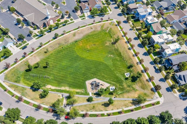 4618 W OYSTER SHELL RD, South Jordan, UT 84009