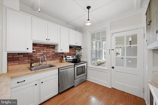 4737 VALLEY PIKE, Stephens City, VA 22655