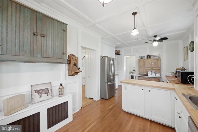 4737 VALLEY PIKE, Stephens City, VA 22655
