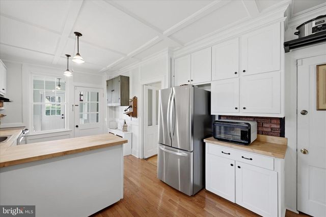 4737 VALLEY PIKE, Stephens City, VA 22655