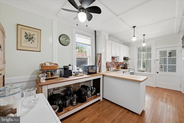 4737 VALLEY PIKE, Stephens City, VA 22655