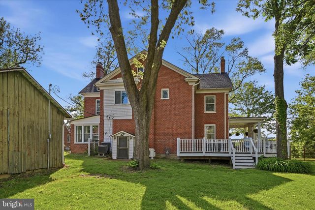 4737 VALLEY PIKE, Stephens City, VA 22655