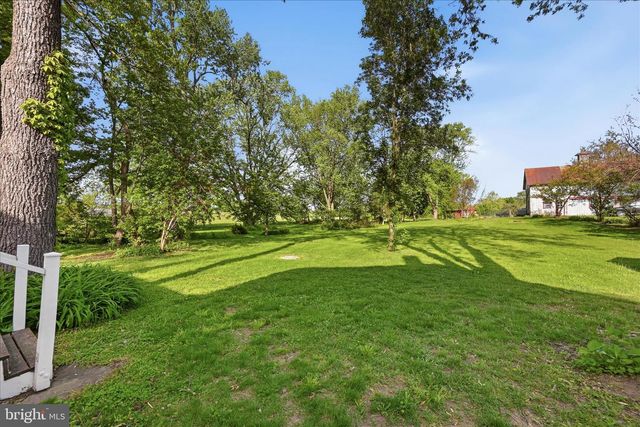 4737 VALLEY PIKE, Stephens City, VA 22655