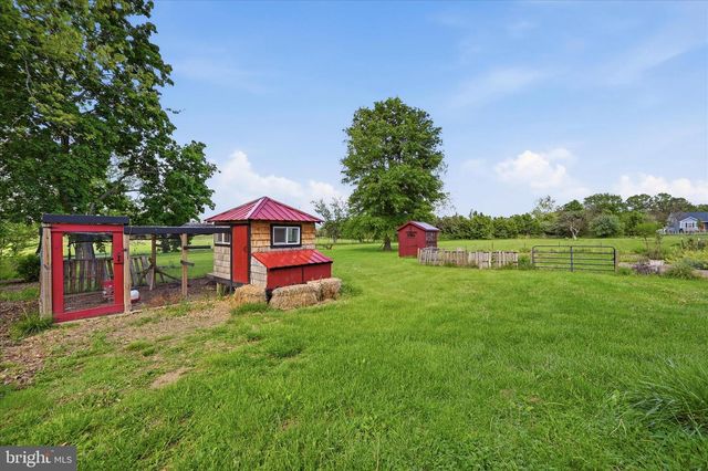 4737 VALLEY PIKE, Stephens City, VA 22655