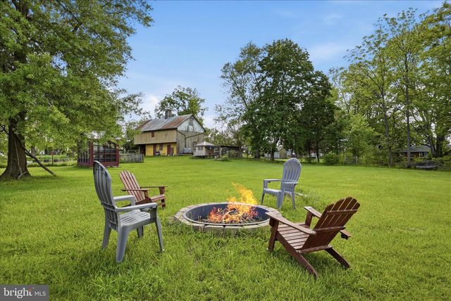 4737 VALLEY PIKE, Stephens City, VA 22655