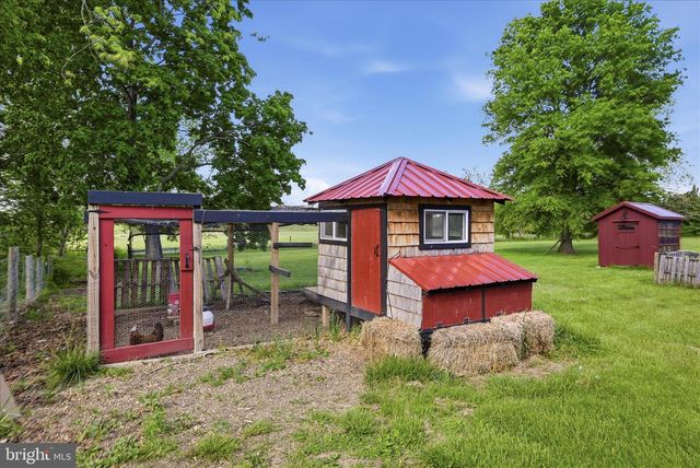 4737 VALLEY PIKE, Stephens City, VA 22655