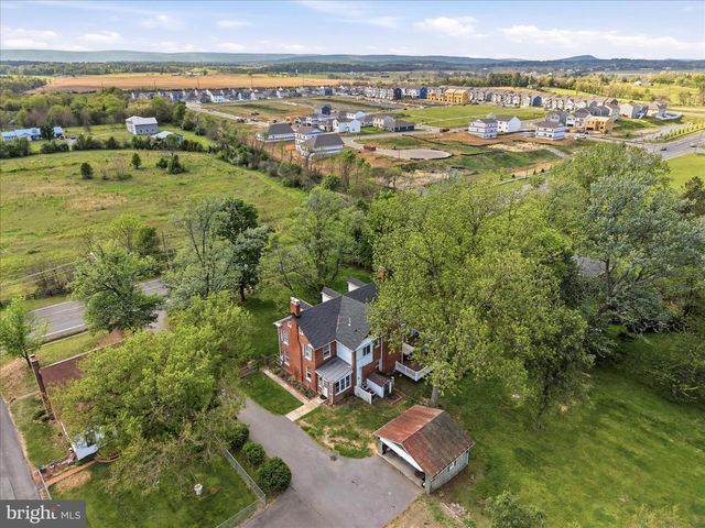 4737 VALLEY PIKE, Stephens City, VA 22655
