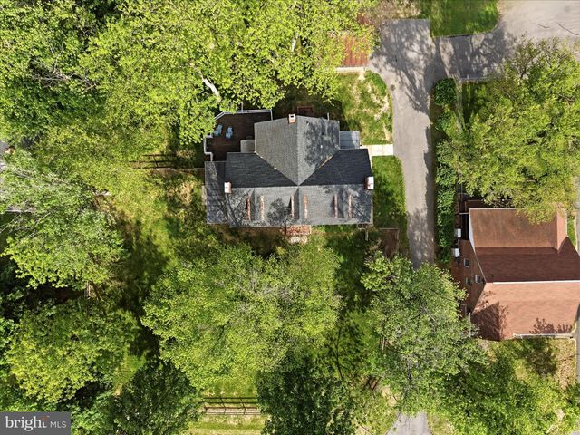 4737 VALLEY PIKE, Stephens City, VA 22655